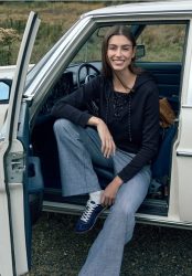 Hoodie Shirt mit Strings