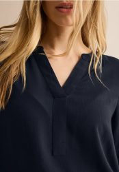 Bluse in Unifarbe