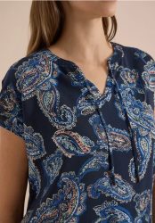 Bluse mit Split Neck und Strukturmix