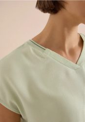 Kurzarm Blusenshirt mit Strukturmix