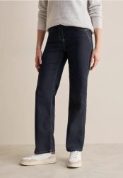 Rinsed Wash Jeans