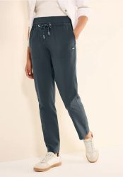 Casual Fit Hose