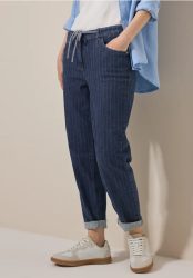 Jeans im Nadelstreifen