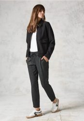 Hose im Herringbone Look