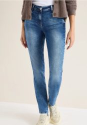 Casual Fit Jeans
