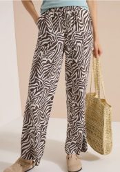 Straight Leg Hose mit Zebraprint
