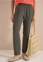Leichte Loose Fit Hose mit Struktur