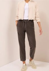 Cordhose im Casual Fit