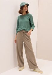 Straight Leg Hose