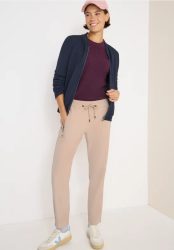 Cordhose im Causal Fit