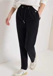Leichte Hose im Casual Fit mit Stretch