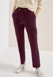Leichte Hose im Casual Fit mit Stretch