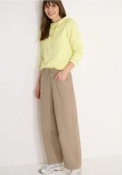 Wide Leg Hose