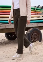 High Waist Straight Leg Hose im Loose Fit