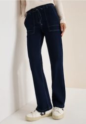 Rinsed Bootcut Jeans