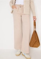 Wide Leg Jeans mit Flare