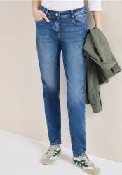 Slim Leg Jeans