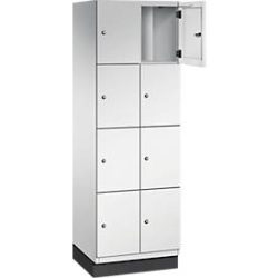 C+P Schliessfachschrank Cambio, 2 Abteile, 8 Fächer, mit Sockel, B 600 x T 525 x H 1980 mm, lichtgrau