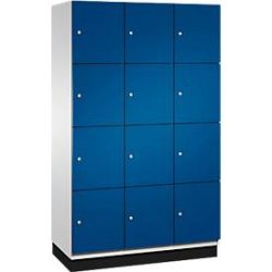 C+P Schliessfachschrank Cambio, 3 Abteile, 12 Fächer, mit Sockel, B 1200 x T 525 x H 1980 mm, lichtgrau/enzianblau