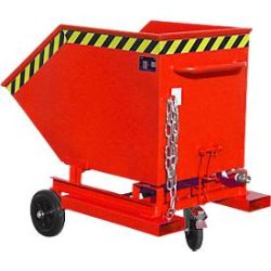 Bauer® Späne-Kippbehälter, ebenerdige Entlademöglichkeit, lackiert, Volumen 0,4 m³, mit Einfahrtaschen, RAL 3000 feuerrot