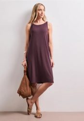 Knielanges Kleid mit Schnallendetail