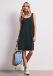 Knielanges Kleid mit gerafften Trägern