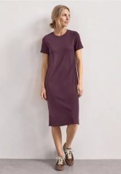 Midikleid in Rippstruktur mit Rundhals