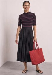 Midikleid mit Plisséerock und Streifen