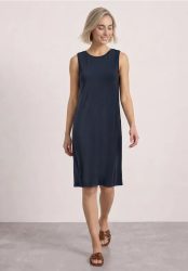 Knielanges Kleid mit Rundhals und Knopfdetail