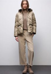 Kurze Steppjacke