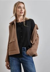Strukturbluse mit Stickerei