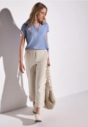 Bluse in Unifarbe