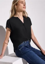 Bluse in Unifarbe