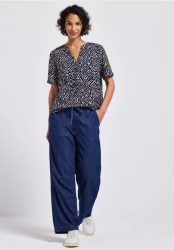 Gemusterte Split Neck Bluse