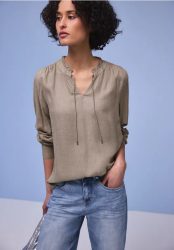 Bluse mit Rüschendetail