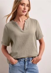 Kurzarm Bluse in Musselinqualität mit Turn
