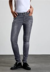 Jeans im Slim Fit