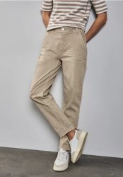 Jeans im Casual Fit