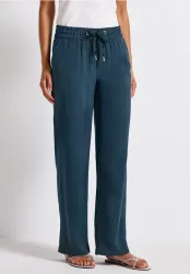 Straight Leg Twill Hose