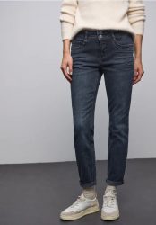 Casual Fit Jeans