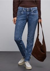 Jeans im Casual Fit
