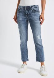 Jeans mit Destroyed