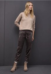 Loose Fit Velours Hose