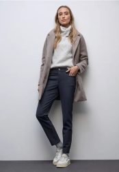 Casual Fit Hose
