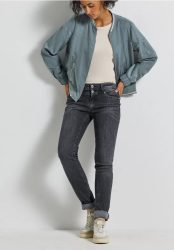 Casual Fit Jeans