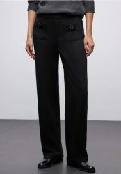 Hose mit Schnallendetail