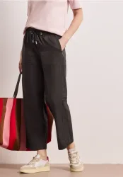 Straight Leg Hose in Hose Papertouchware