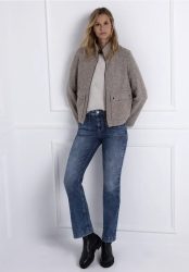 Bootcut Jeans
