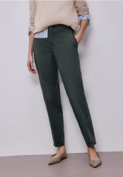 Chino im Casual Fit in softer Qualität