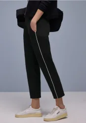 Slim Leg Hose
